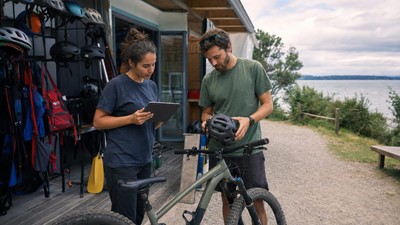 Payment Disputes Without Chaos: What to Save After Booking